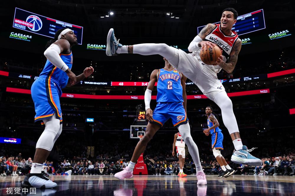 雪崩的门将 雪崩的门将