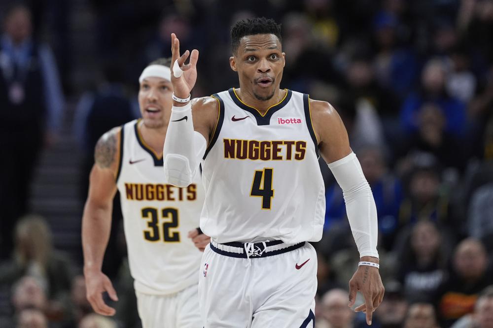 侯永永的中 侯永永的中