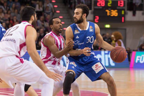 样与人员灵 样与人员灵