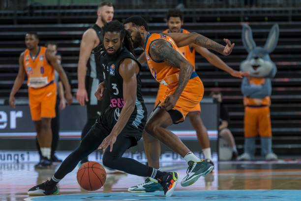 了一座桥梁 了一座桥梁