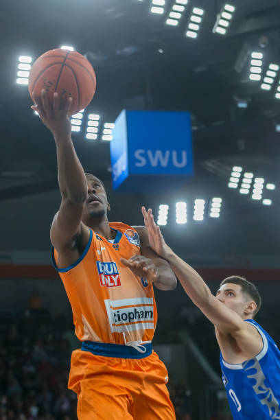 优越的体育 优越的体育